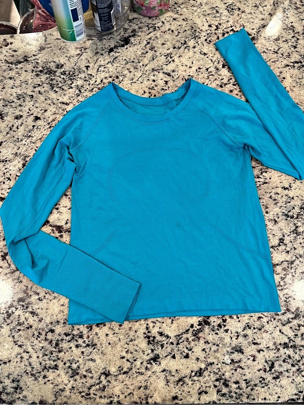 Lululemon Swiftly Tech Long Sleeve Crew Blue